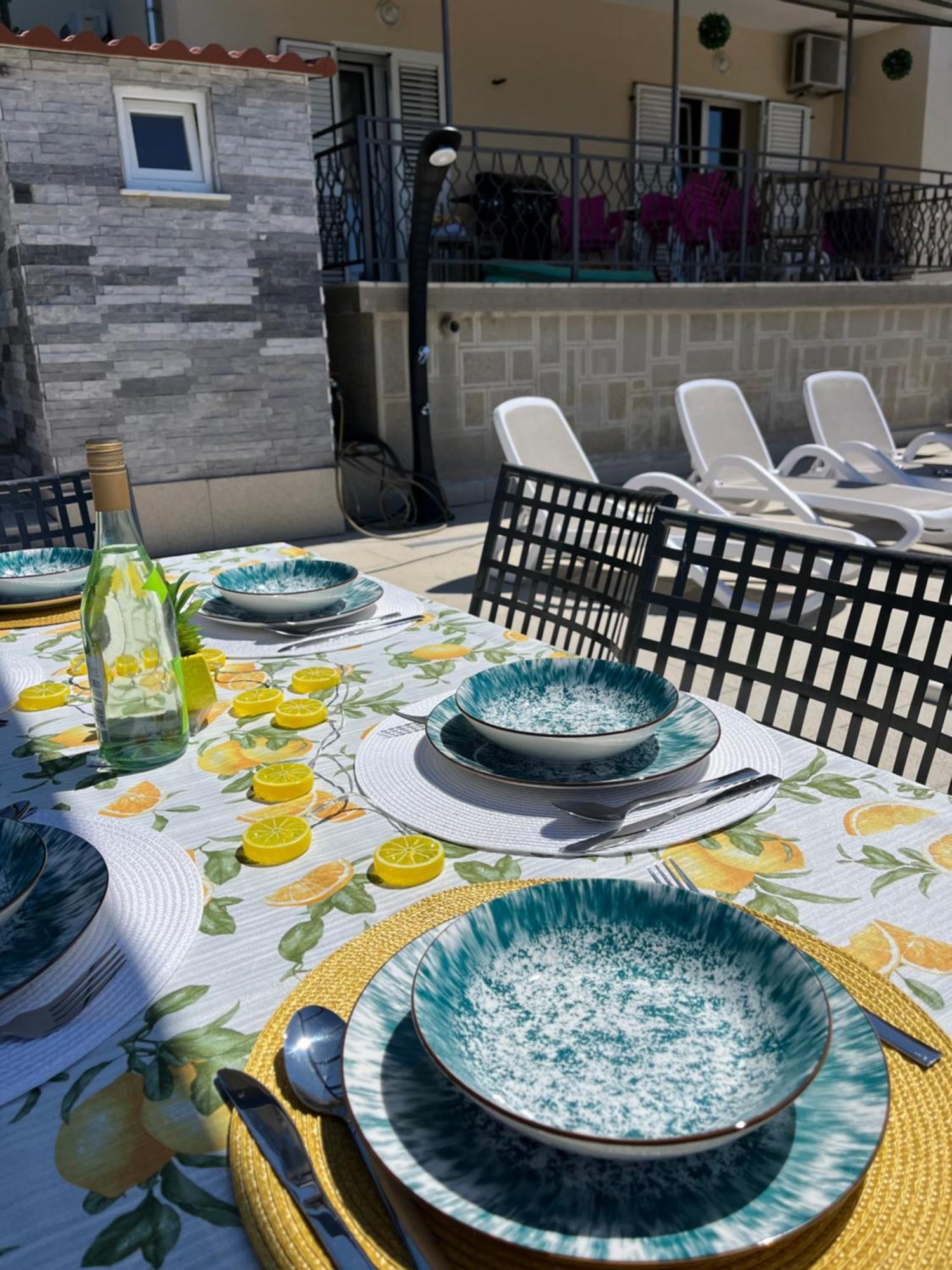 Apartman Dora Šmrika Exterior foto