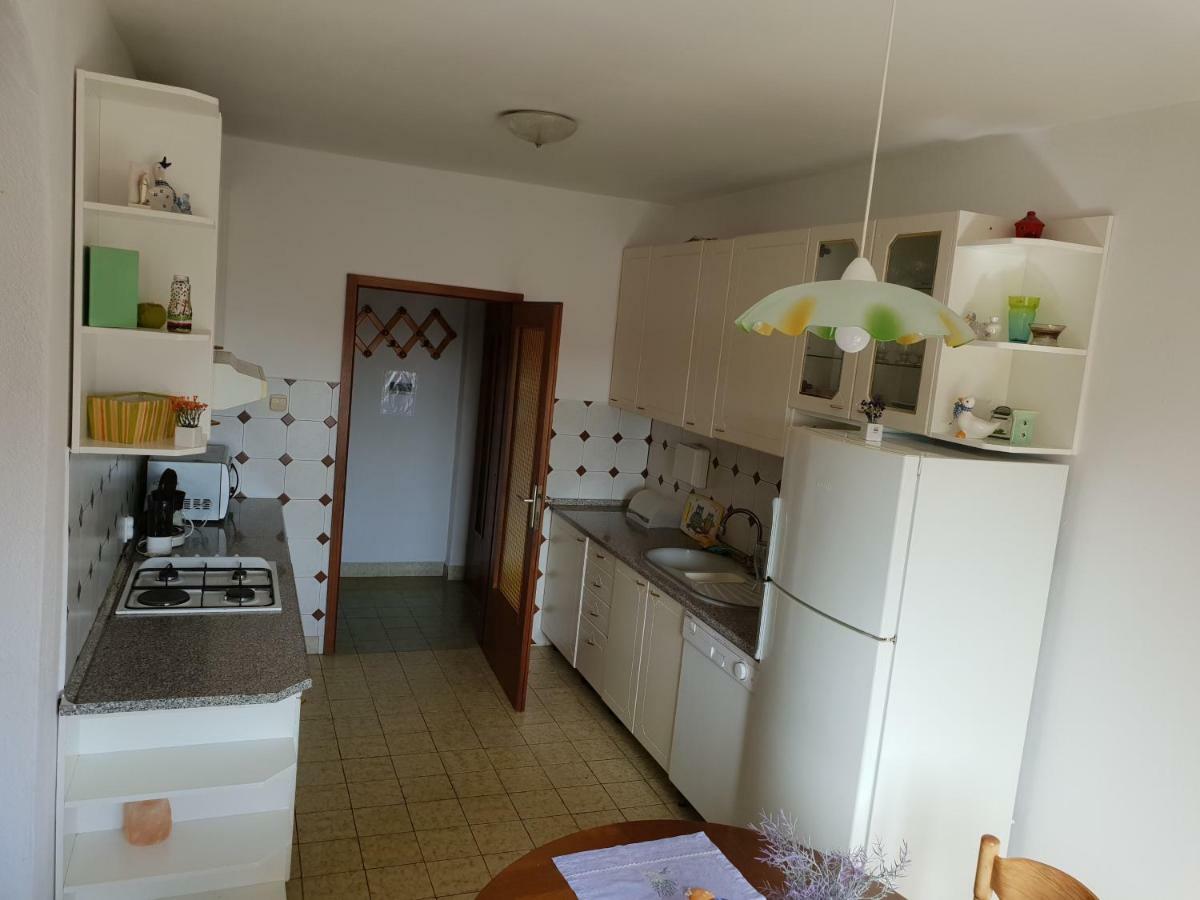Apartman Dora Šmrika Exterior foto